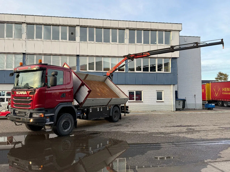 Scania G370 4X4 EURO 6 + 3-SIDE TIPPER + PALFINGER PK9002 + REMOTE - Vinçli kamyon: fotoğraf 2 Scania G370 4X4 EURO 6 + 3-SIDE TIPPER + PALFINGER PK9002 + REMOTE - Vinçli kamyon: fotoğraf 2