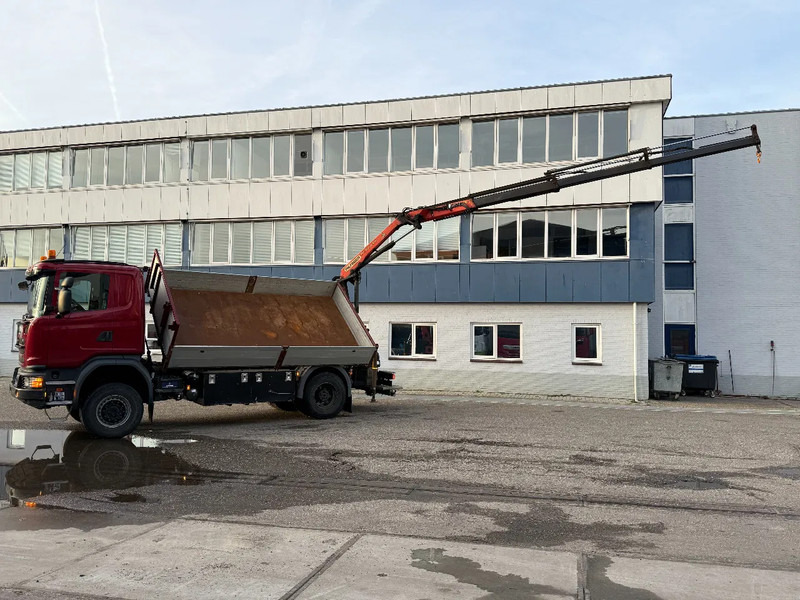 Scania G370 4X4 EURO 6 + 3-SIDE TIPPER + PALFINGER PK9002 + REMOTE - Damperli kamyon, Vinçli kamyon: fotoğraf 3 Scania G370 4X4 EURO 6 + 3-SIDE TIPPER + PALFINGER PK9002 + REMOTE - Damperli kamyon, Vinçli kamyon: fotoğraf 3