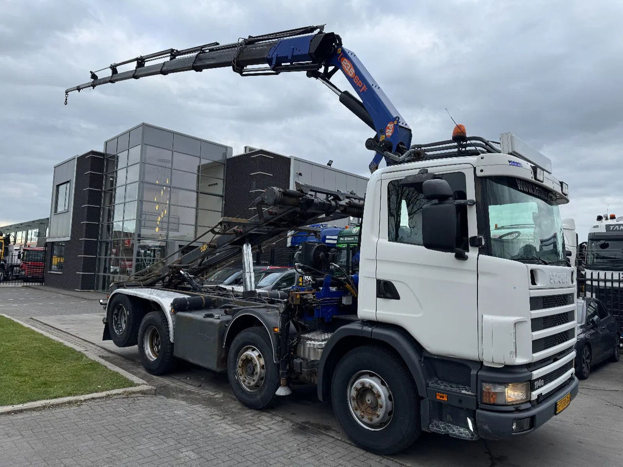 Scania R114-380 8X2 - EURO 4 + PM 23525SP LC 2013! + RE - Kancalı yükleyici kamyon, Vinçli kamyon: fotoğraf 2 Scania R114-380 8X2 - EURO 4 + PM 23525SP LC 2013! + RE - Kancalı yükleyici kamyon, Vinçli kamyon: fotoğraf 2