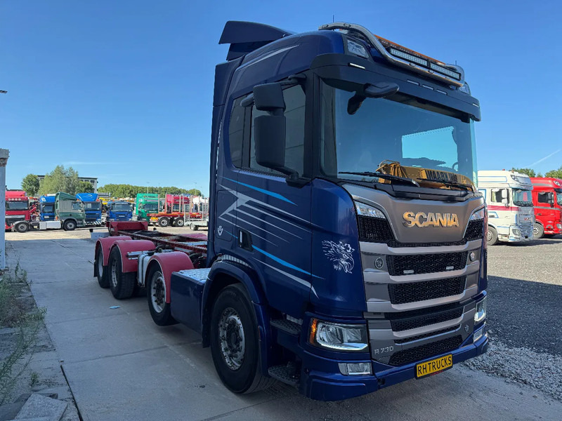 Scania R730 V8 8X4 EURO 6 HUB REDUCTION RETARDER - Şasi kamyon: fotoğraf 3 Scania R730 V8 8X4 EURO 6 HUB REDUCTION RETARDER - Şasi kamyon: fotoğraf 3