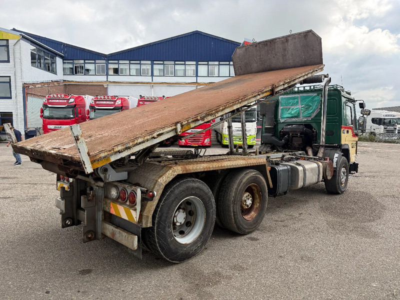 Volvo FL 12.420 6X2 MANUAL GEAR / FULL STEEL SUSP. / 10 TYRES / HUB REDUCT. + CABLELIFT TIPPER + CONTAINER FLATBED - Kablo sistemli kamyon: fotoğraf 4 Volvo FL 12.420 6X2 MANUAL GEAR / FULL STEEL SUSP. / 10 TYRES / HUB REDUCT. + CABLELIFT TIPPER + CONTAINER FLATBED - Kablo sistemli kamyon: fotoğraf 4