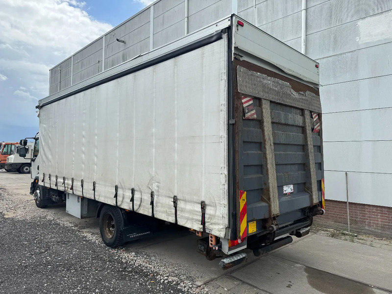 Tenteli kamyon, Vinçli kamyon Volvo FL 250 4X2 EURO 6 + FASSI MICRO M25A.12: fotoğraf 16 Tenteli kamyon, Vinçli kamyon Volvo FL 250 4X2 EURO 6 + FASSI MICRO M25A.12: fotoğraf 16