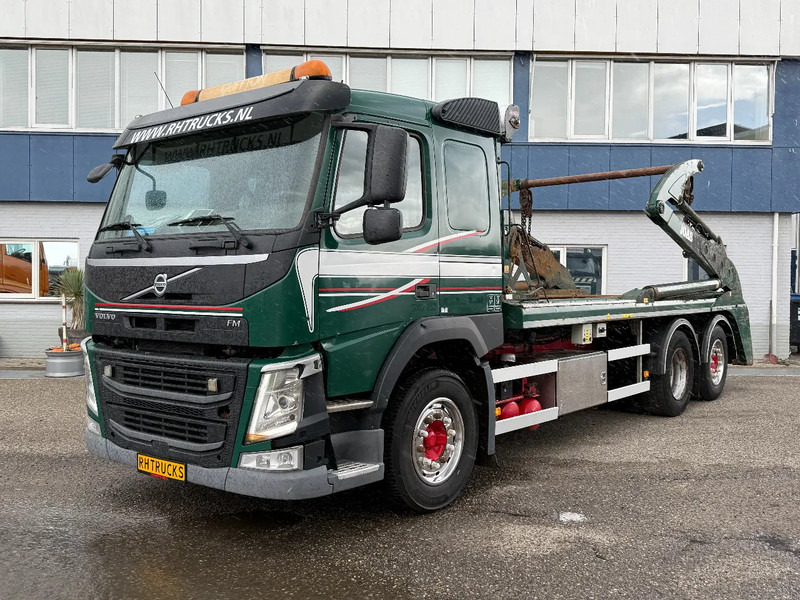 Volvo FM 460 6X2 EURO 6 + JOAB SKIPLOADER WITH REMOTE CONTROL - Hidrolift kamyon: fotoğraf 3 Volvo FM 460 6X2 EURO 6 + JOAB SKIPLOADER WITH REMOTE CONTROL - Hidrolift kamyon: fotoğraf 3