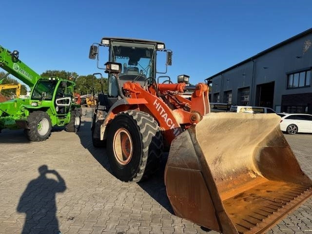 Hitachi ZW 180  - Tekerlekli yükleyici: fotoğraf 3 Hitachi ZW 180  - Tekerlekli yükleyici: fotoğraf 3