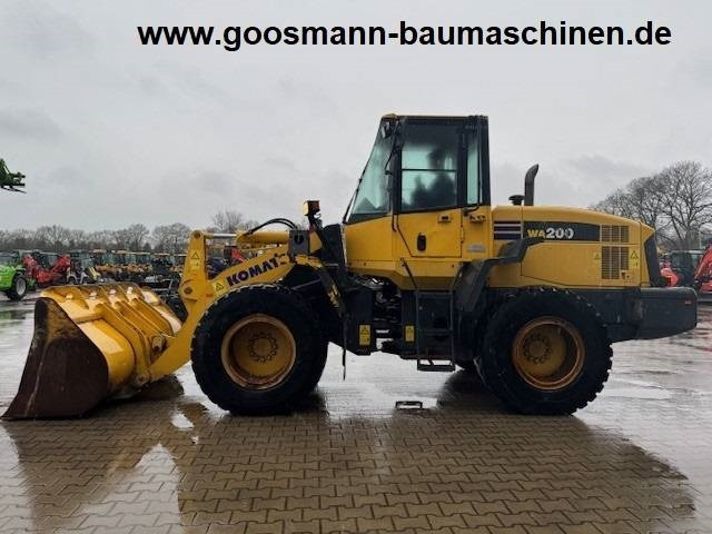 Komatsu WA 200 - Tekerlekli yükleyici: fotoğraf 3 Komatsu WA 200 - Tekerlekli yükleyici: fotoğraf 3
