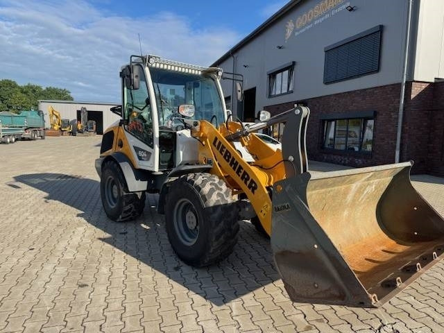LIEBHERR L 504 Compact - Tekerlekli yükleyici: fotoğraf 4 LIEBHERR L 504 Compact - Tekerlekli yükleyici: fotoğraf 4
