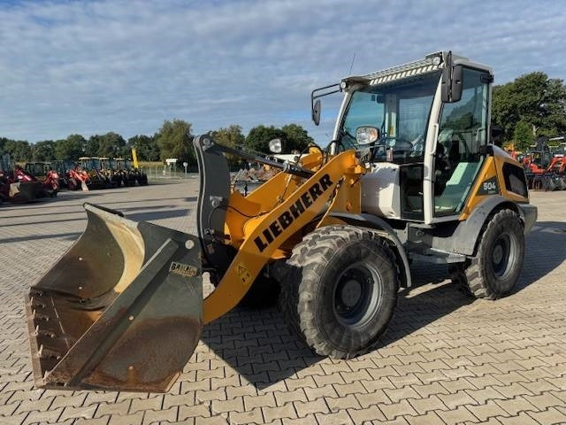 LIEBHERR L 504 Compact - Tekerlekli yükleyici: fotoğraf 3 LIEBHERR L 504 Compact - Tekerlekli yükleyici: fotoğraf 3