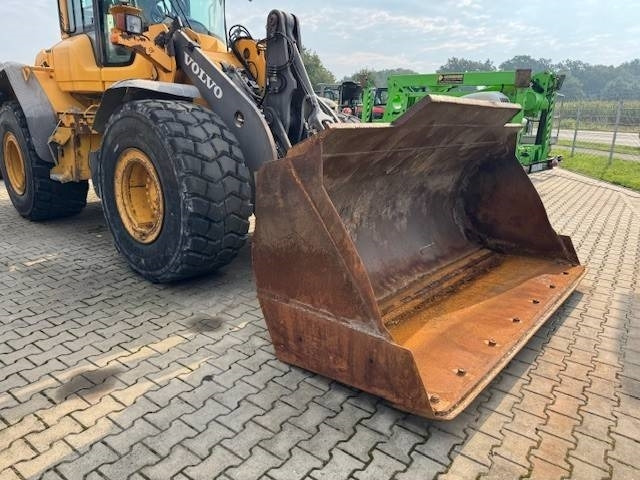 Volvo L 90 F - Tekerlekli yükleyici: fotoğraf 5 Volvo L 90 F - Tekerlekli yükleyici: fotoğraf 5