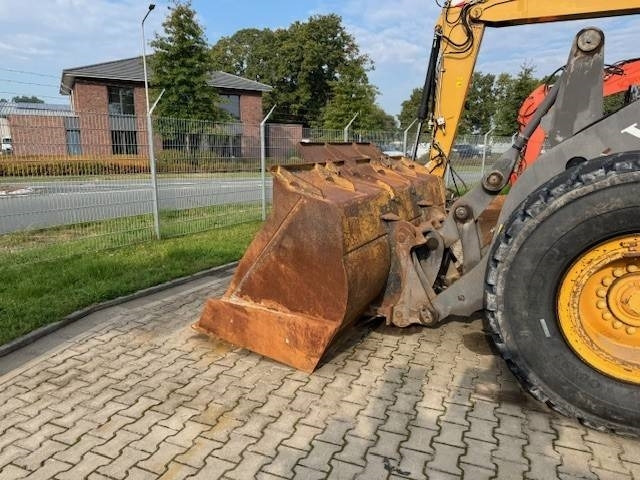 Volvo L 90 F - Tekerlekli yükleyici: fotoğraf 2 Volvo L 90 F - Tekerlekli yükleyici: fotoğraf 2