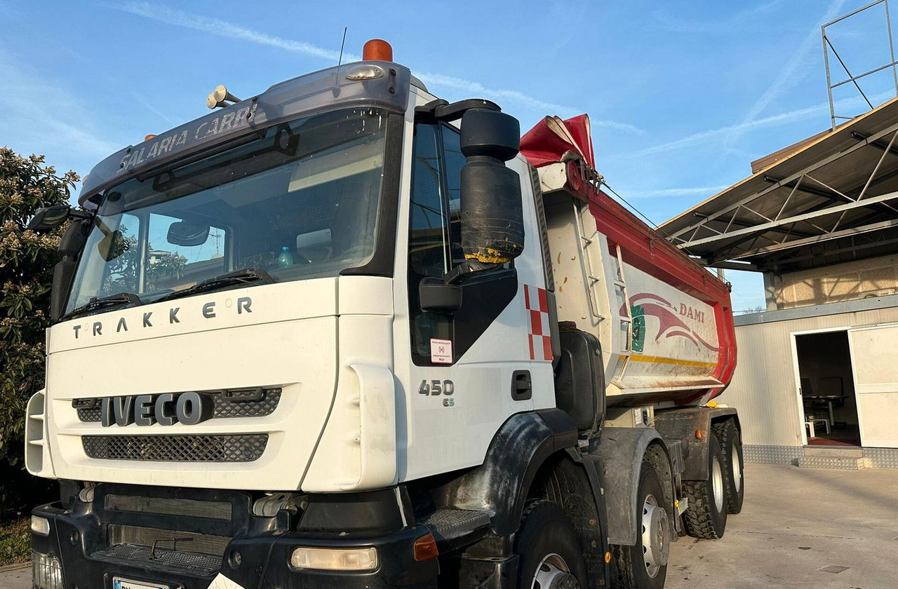 Iveco Trakker 450 4 assi euro 5 - Damperli kamyon: fotoğraf 5 Iveco Trakker 450 4 assi euro 5 - Damperli kamyon: fotoğraf 5