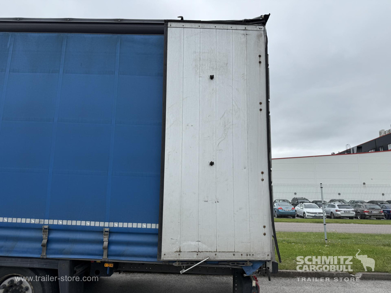SCHMITZ Curtainsider Mega - Tenteli dorse: fotoğraf 3 SCHMITZ Curtainsider Mega - Tenteli dorse: fotoğraf 3
