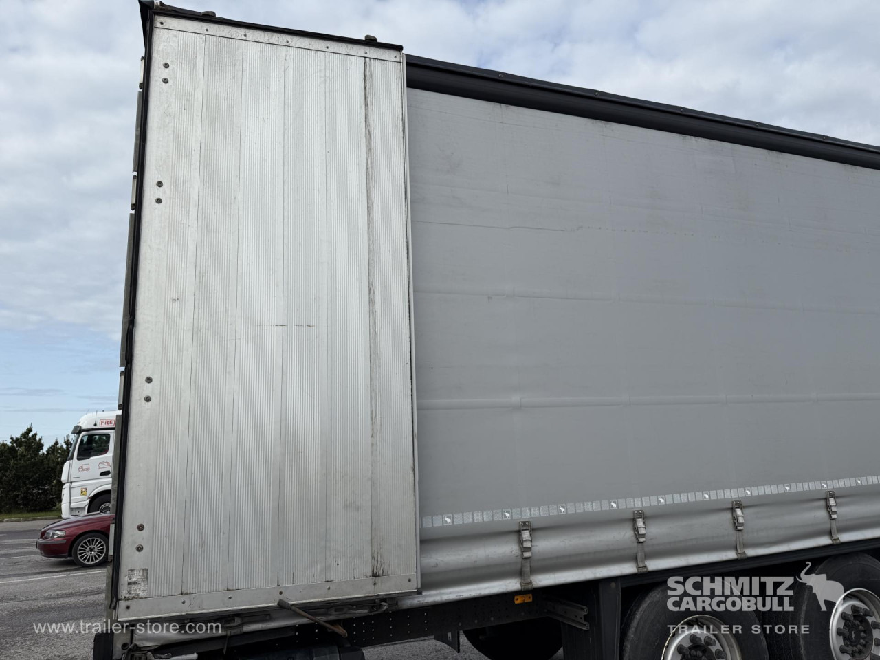 SCHMITZ Curtainsider Standard - Tenteli dorse: fotoğraf 3 SCHMITZ Curtainsider Standard - Tenteli dorse: fotoğraf 3