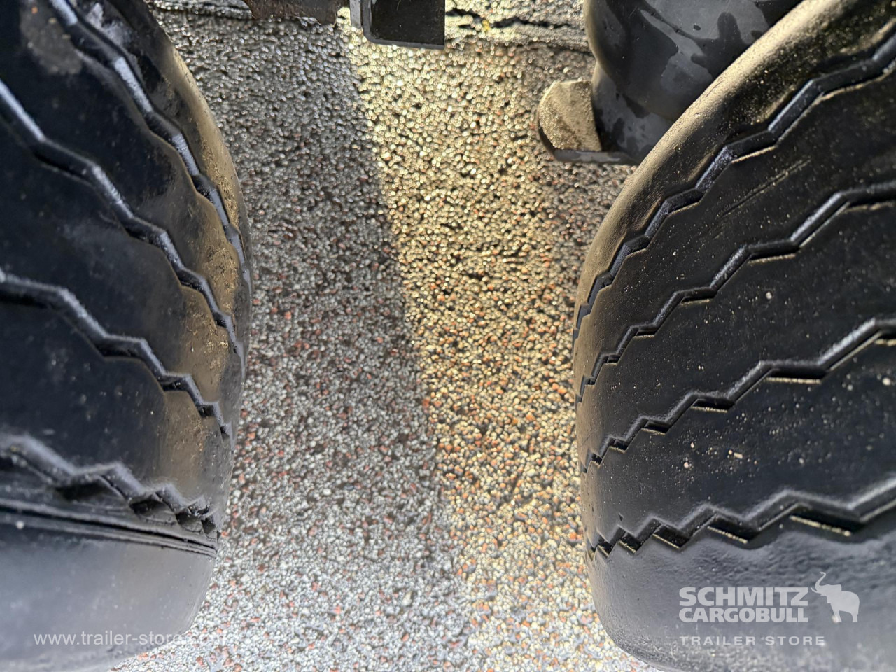 SCHMITZ Curtainsider Standard - Tenteli dorse: fotoğraf 5 SCHMITZ Curtainsider Standard - Tenteli dorse: fotoğraf 5
