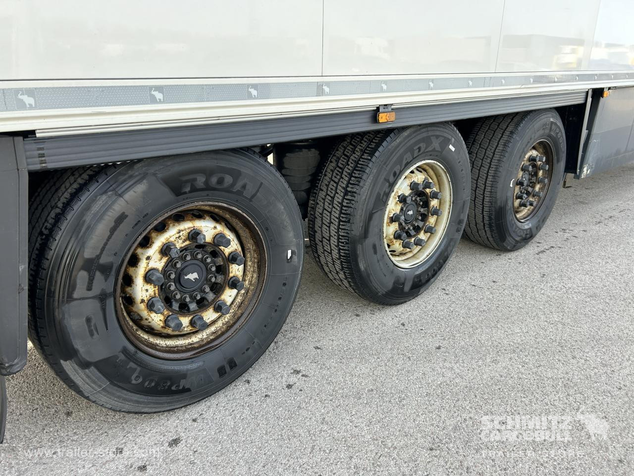 SCHMITZ Reefer Multitemp Double deck Taillift - Izotermik dorse: fotoğraf 2 SCHMITZ Reefer Multitemp Double deck Taillift - Izotermik dorse: fotoğraf 2
