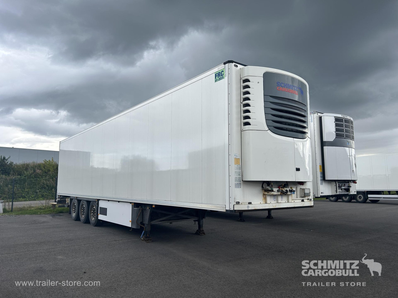 SCHMITZ Reefer Standard Double deck Taillift - Izotermik dorse: fotoğraf 1 SCHMITZ Reefer Standard Double deck Taillift - Izotermik dorse: fotoğraf 1