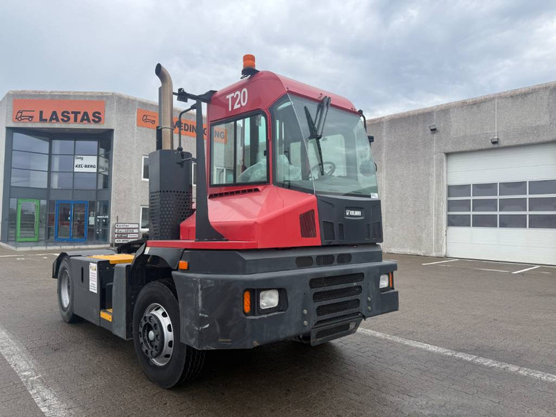 Kalmar Terminal tractor / Terminal-Zugmaschine / - Çekici: fotoğraf 1 Kalmar Terminal tractor / Terminal-Zugmaschine / - Çekici: fotoğraf 1