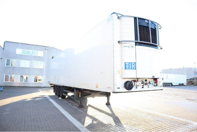 Schmitz Cargobull 3 aks Double Compartment / Doppelkammer - Frigorifik dorse: fotoğraf 2 Schmitz Cargobull 3 aks Double Compartment / Doppelkammer - Frigorifik dorse: fotoğraf 2