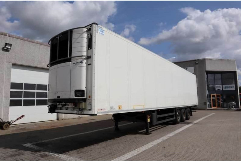 Schmitz Cargobull 33 pl. Dobbelt compartment - Frigorifik dorse: fotoğraf 1 Schmitz Cargobull 33 pl. Dobbelt compartment - Frigorifik dorse: fotoğraf 1