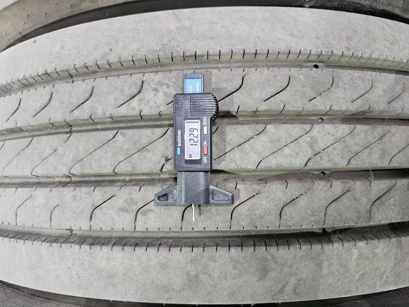 DUNLOP 275/70R22.5 - 12mm profile - Lastik - Kamyon: fotoğraf 4 DUNLOP 275/70R22.5 - 12mm profile - Lastik - Kamyon: fotoğraf 4