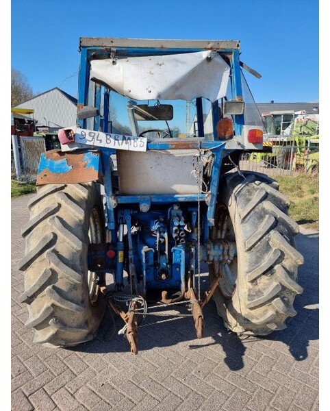 Ford 5610 - Traktör: fotoğraf 5 Ford 5610 - Traktör: fotoğraf 5