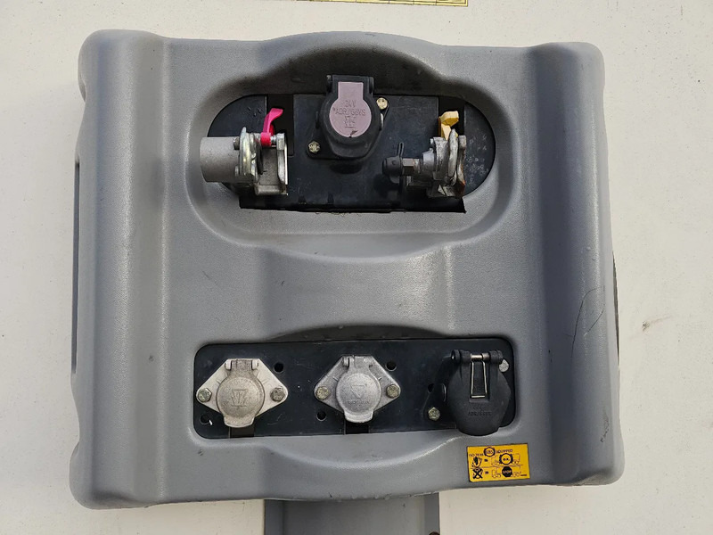 Kapalı karoser dorse Fruehauf 2000KG DHollandia - Lifting axle - sliding door: fotoğraf 8