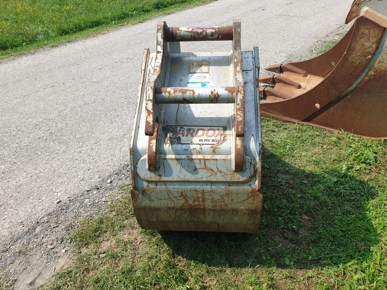 Winkelbauer Bucket 60 cm - Ekskavatör kovası - Paletli ekskavatör: fotoğraf 4 Winkelbauer Bucket 60 cm - Ekskavatör kovası - Paletli ekskavatör: fotoğraf 4