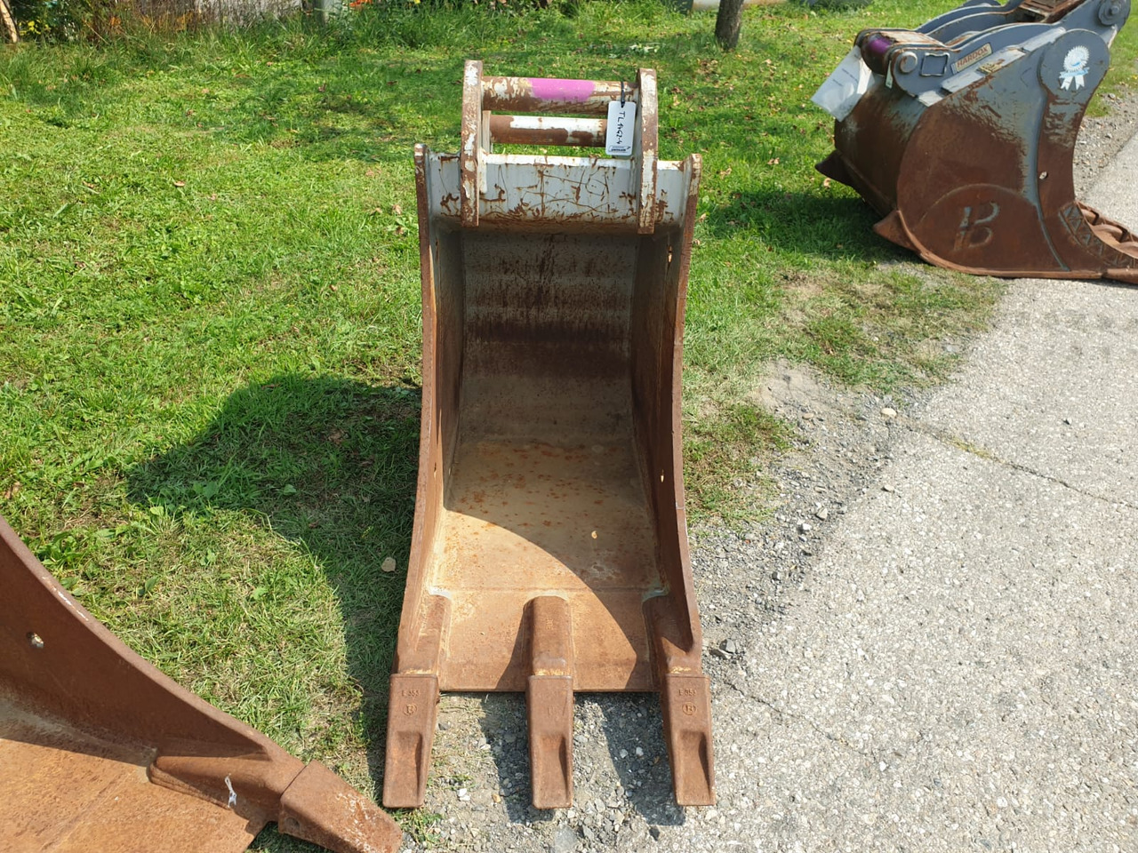 Winkelbauer Bucket 60 cm - Ekskavatör kovası - Paletli ekskavatör: fotoğraf 1 Winkelbauer Bucket 60 cm - Ekskavatör kovası - Paletli ekskavatör: fotoğraf 1