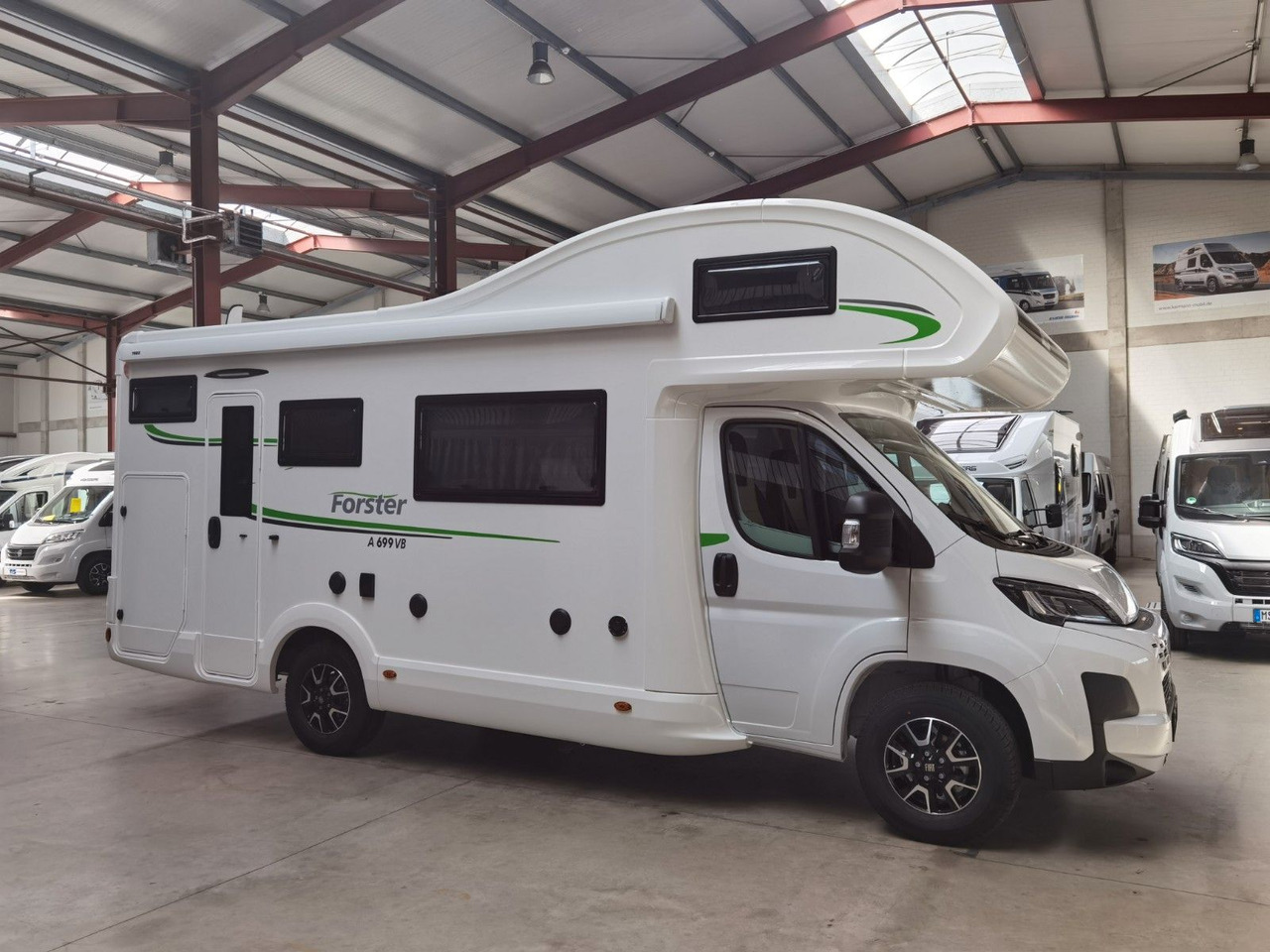 Alkovenli karavan Forster A 699 VB / 140PS / ETAGENBETTEN: fotoğraf 7 Alkovenli karavan Forster A 699 VB / 140PS / ETAGENBETTEN: fotoğraf 7