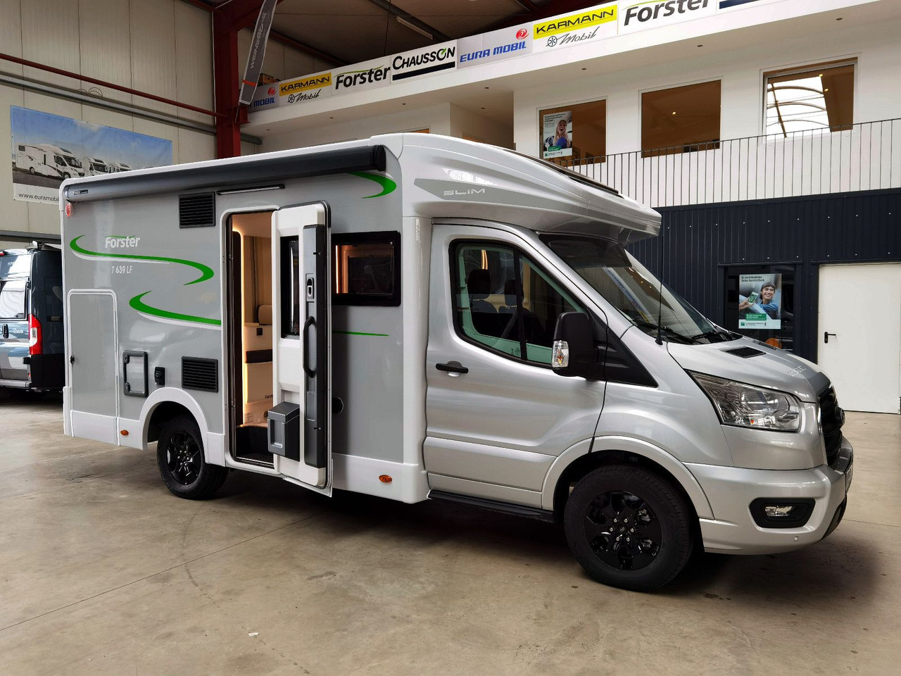 Forster T 639 LF COUPÉ /-2025- /165PS / SILVER - EDITION - Semi entegre karavan: fotoğraf 5 Forster T 639 LF COUPÉ /-2025- /165PS / SILVER - EDITION - Semi entegre karavan: fotoğraf 5