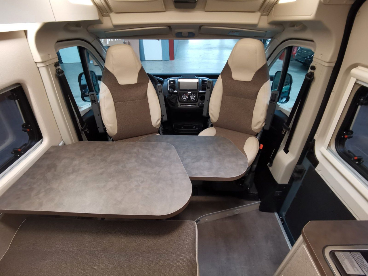 Camper van Karmann DAVIS 590 TRENDSTYLE / -2025-/ 140PS /PLUS-PAKET: fotoğraf 13