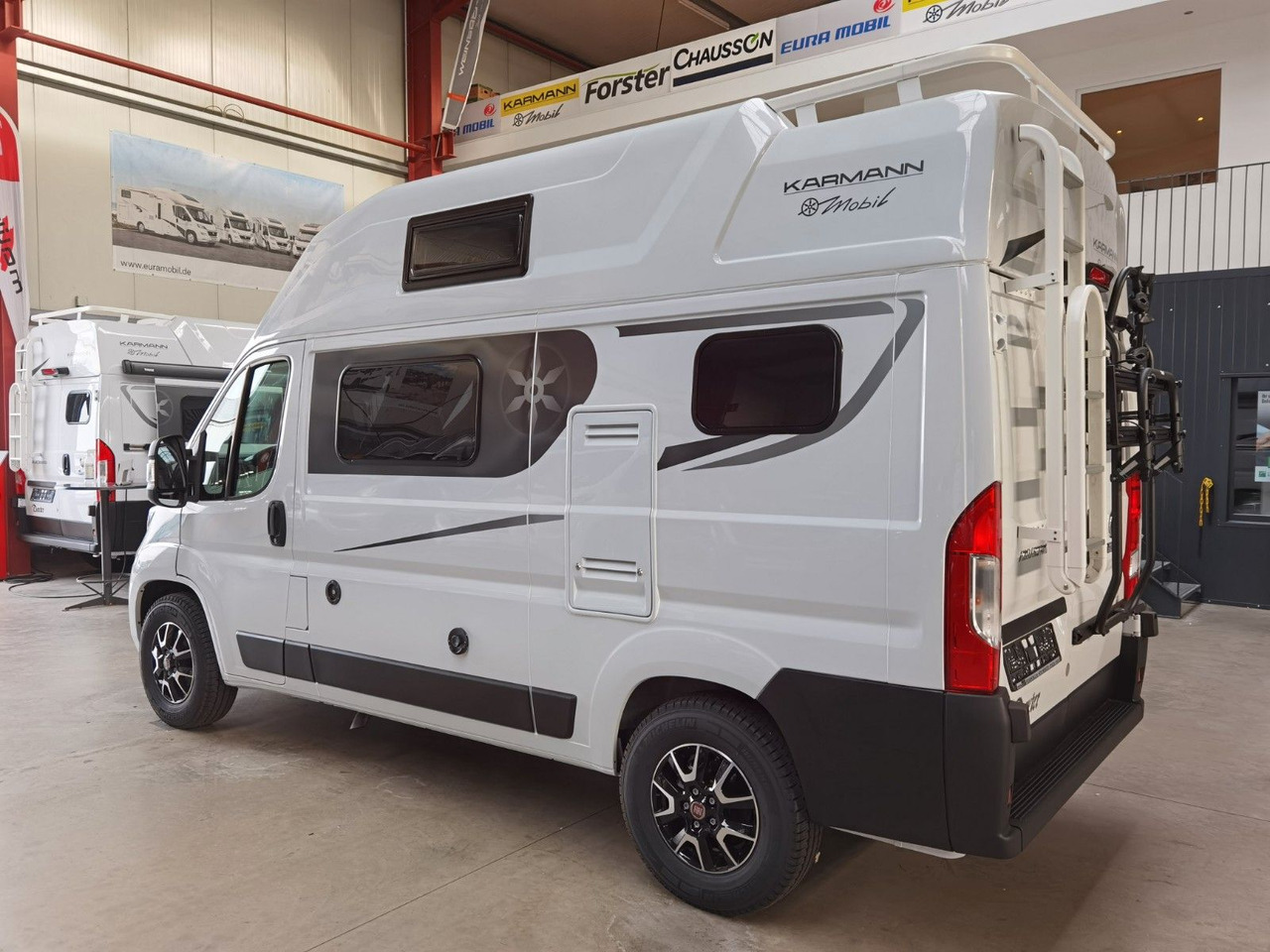 Karmann DEXTER 550 / 140PS / CONCEPT - PAKET & HUBBETT - Camper van: fotoğraf 5 Karmann DEXTER 550 / 140PS / CONCEPT - PAKET & HUBBETT - Camper van: fotoğraf 5