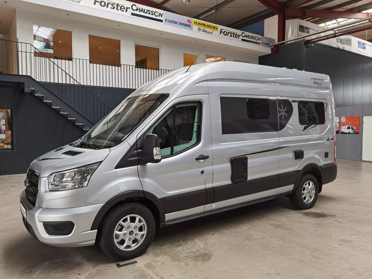 Karmann DEXTER 570 /170PS-4x4 /SOLAR/ AHK / EINZELBETTEN - Camper van: fotoğraf 5 Karmann DEXTER 570 /170PS-4x4 /SOLAR/ AHK / EINZELBETTEN - Camper van: fotoğraf 5