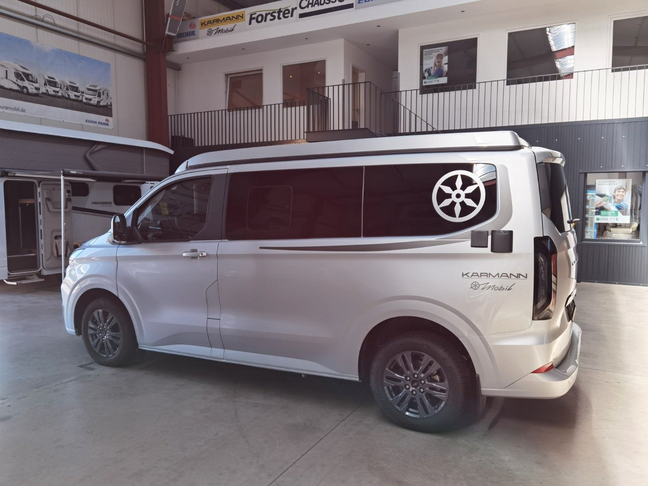 Karmann DUNCAN 500 /-2025-/ 170PS-AUTOMATIK / VIVA-PAKET - Camper van: fotoğraf 4 Karmann DUNCAN 500 /-2025-/ 170PS-AUTOMATIK / VIVA-PAKET - Camper van: fotoğraf 4