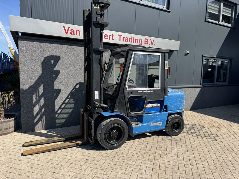 Caterpillar DP35K - Dizel forklift: fotoğraf 2 Caterpillar DP35K - Dizel forklift: fotoğraf 2