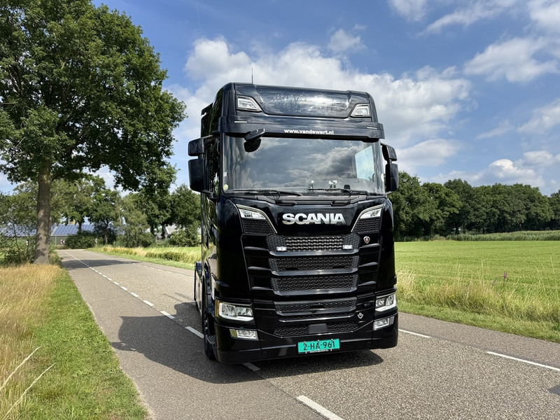 Scania S520 V8 4x2 Full Air - Automaat - Retarder - Euro 6 - I Park Cool - 2018 - TUV 02-2026 - Çekici: fotoğraf 5 Scania S520 V8 4x2 Full Air - Automaat - Retarder - Euro 6 - I Park Cool - 2018 - TUV 02-2026 - Çekici: fotoğraf 5