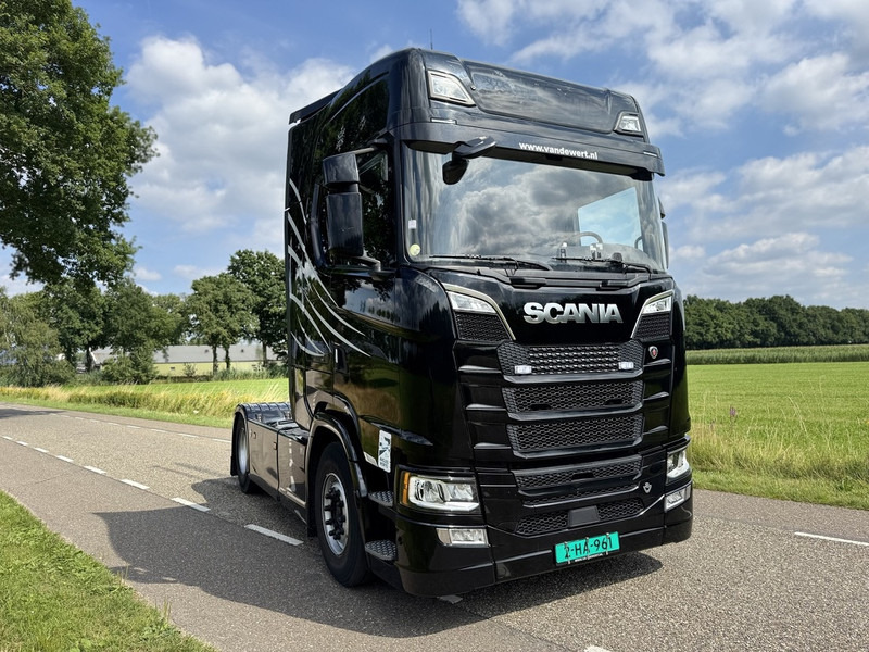 Scania S520 V8 4x2 Full Air - Automaat - Retarder - Euro 6 - I Park Cool - 2018 - TUV 02-2026 - Çekici: fotoğraf 4 Scania S520 V8 4x2 Full Air - Automaat - Retarder - Euro 6 - I Park Cool - 2018 - TUV 02-2026 - Çekici: fotoğraf 4