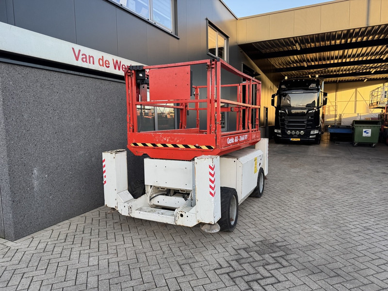 Genie GS 2668 RT Hoogwerker / Arbeitsbuhne 10mtr werkhoogte 4x4 kubota DIESEL 2010 - Makasli platform: fotoğraf 3 Genie GS 2668 RT Hoogwerker / Arbeitsbuhne 10mtr werkhoogte 4x4 kubota DIESEL 2010 - Makasli platform: fotoğraf 3