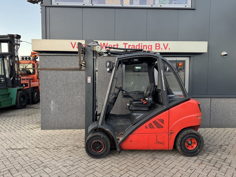 Linde H25D-02 Triplo 545 Freelift / Sideshift / VW Diesel 2017 - Dizel forklift: fotoğraf 5 Linde H25D-02 Triplo 545 Freelift / Sideshift / VW Diesel 2017 - Dizel forklift: fotoğraf 5