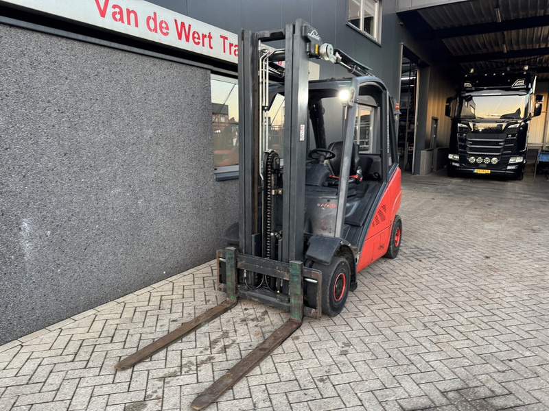 Linde H25D-02 Triplo 545 Freelift / Sideshift / VW Diesel 2017 - Dizel forklift: fotoğraf 3 Linde H25D-02 Triplo 545 Freelift / Sideshift / VW Diesel 2017 - Dizel forklift: fotoğraf 3