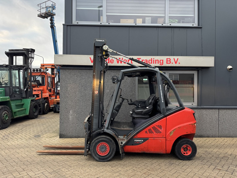 Linde H30D-02 Duplo 450 Sideshift / Vorkversteller VW Diesel 2014 - Dizel forklift: fotoğraf 1 Linde H30D-02 Duplo 450 Sideshift / Vorkversteller VW Diesel 2014 - Dizel forklift: fotoğraf 1