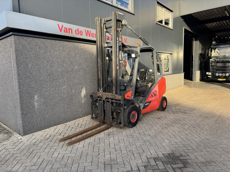 Linde H30D-02 Duplo 450 Sideshift / Vorkversteller VW Diesel 2014 - Dizel forklift: fotoğraf 3 Linde H30D-02 Duplo 450 Sideshift / Vorkversteller VW Diesel 2014 - Dizel forklift: fotoğraf 3
