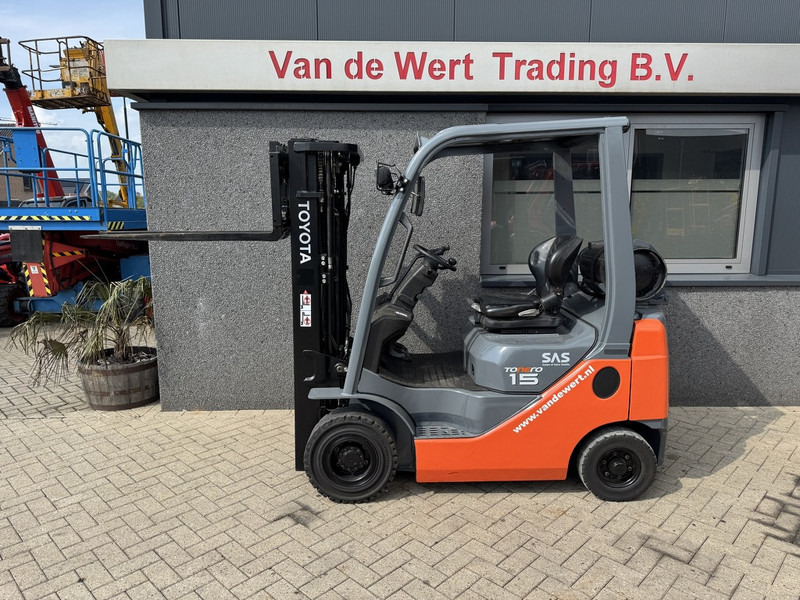 Toyota 02-8FGF18 Triplo 430 Freelift/Sideshift/4e Functie 2013 Lpg - LPG forklift: fotoğraf 5 Toyota 02-8FGF18 Triplo 430 Freelift/Sideshift/4e Functie 2013 Lpg - LPG forklift: fotoğraf 5