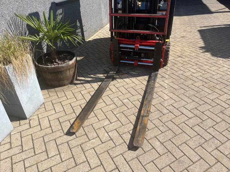 Yale ERP20VF duplo330 sideshift forkpositioner 2016 electrisch - Elektrikli forklift: fotoğraf 4 Yale ERP20VF duplo330 sideshift forkpositioner 2016 electrisch - Elektrikli forklift: fotoğraf 4