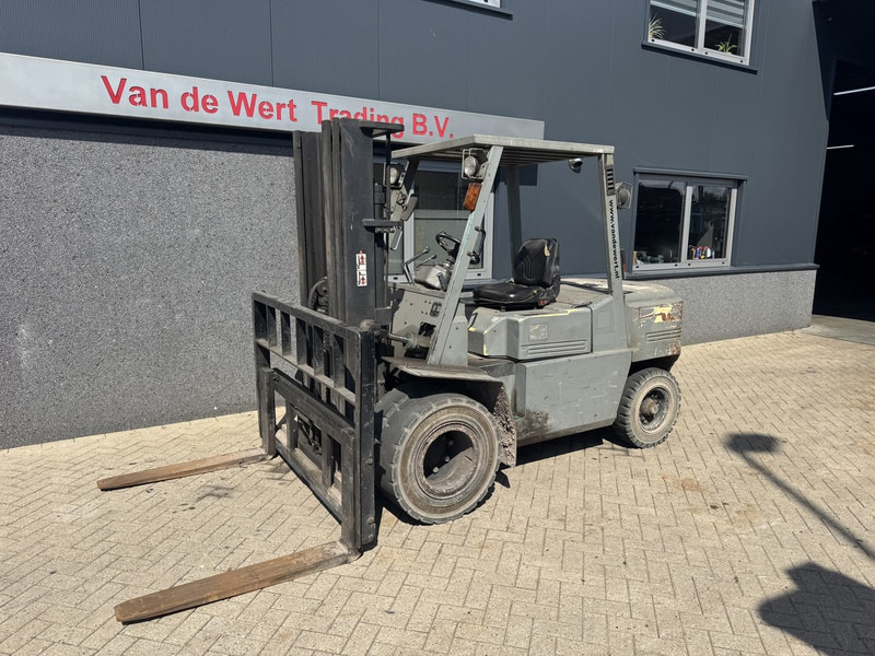 Yang FD-45 Triplo 465 Freelift/Sideshift Diesel 1999 - Dizel forklift: fotoğraf 2 Yang FD-45 Triplo 465 Freelift/Sideshift Diesel 1999 - Dizel forklift: fotoğraf 2