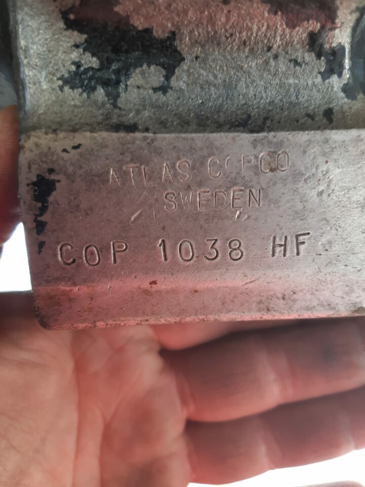 Atlas Copco COP 1038 - Burgu makinesi: fotoğraf 4 Atlas Copco COP 1038 - Burgu makinesi: fotoğraf 4