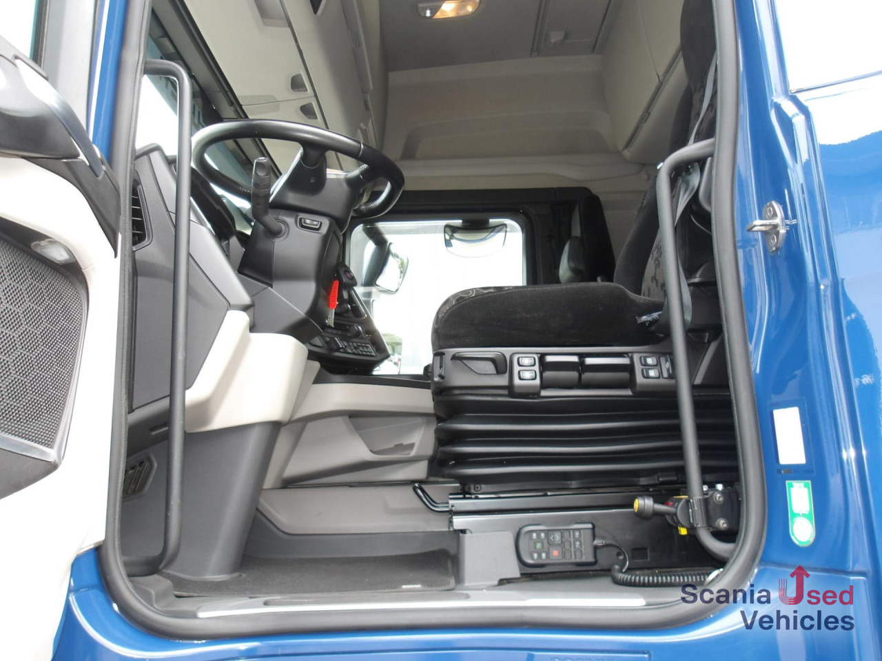SCANIA R 500 A4x2NB Full Air, Hydraulic - Çekici: fotoğraf 2 SCANIA R 500 A4x2NB Full Air, Hydraulic - Çekici: fotoğraf 2