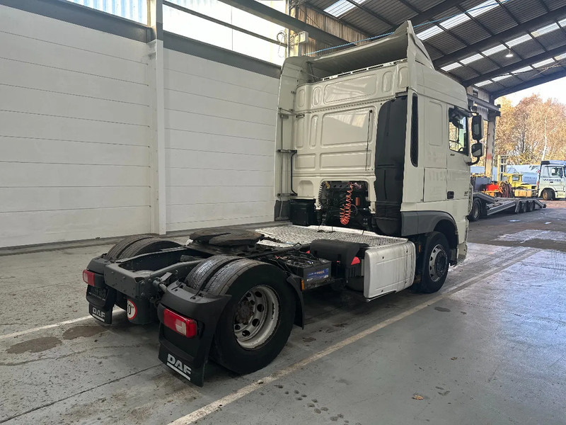 DAF XF 106.460 SPACECAB - Çekici: fotoğraf 5 DAF XF 106.460 SPACECAB - Çekici: fotoğraf 5