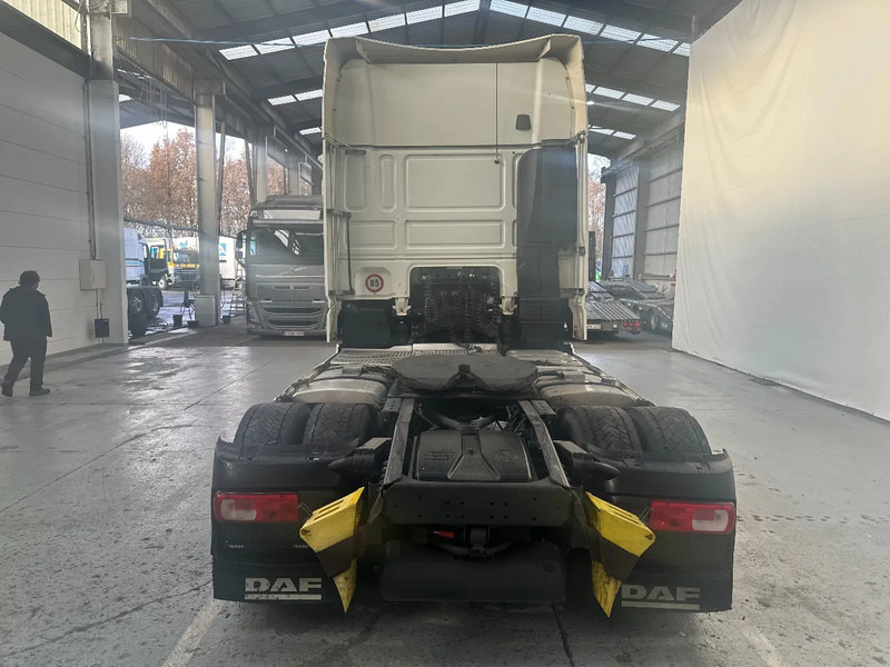 DAF XF 106.460 SUPERSPACECAB - Çekici: fotoğraf 4 DAF XF 106.460 SUPERSPACECAB - Çekici: fotoğraf 4