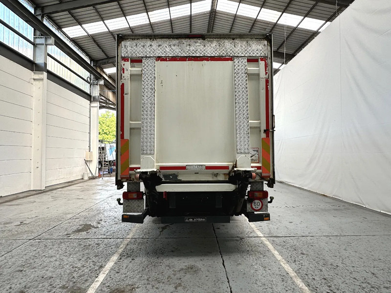 Volvo FM 330 / Essieu relevable et directionnel / Steerable lift axle / Lift as en stuuras - Tenteli kamyon: fotoğraf 4 Volvo FM 330 / Essieu relevable et directionnel / Steerable lift axle / Lift as en stuuras - Tenteli kamyon: fotoğraf 4