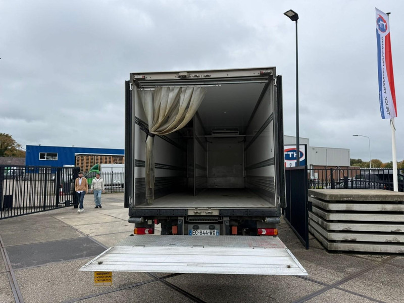 Renault D210.14 Frigobox Multitemp + Taillift THERMO KING T800R - Refrijeratör kamyon: fotoğraf 5 Renault D210.14 Frigobox Multitemp + Taillift THERMO KING T800R - Refrijeratör kamyon: fotoğraf 5